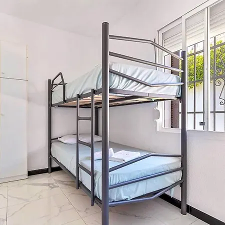 Marite - 4 Bed/ 2 Bath - Own Private Pool *